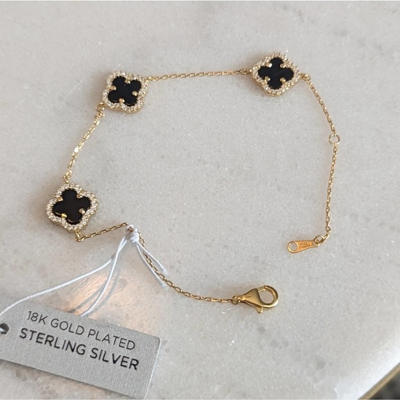 New Rachel Zoe Black Clover 18K Gold Plated Sterling Silver Bracelet - Picture 2 of 3